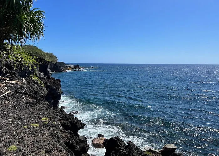 The Bali House And Cottage At Kehena Beach Hawaii