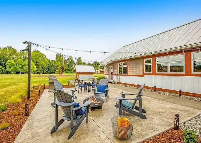 Olympic Discovery Cottage