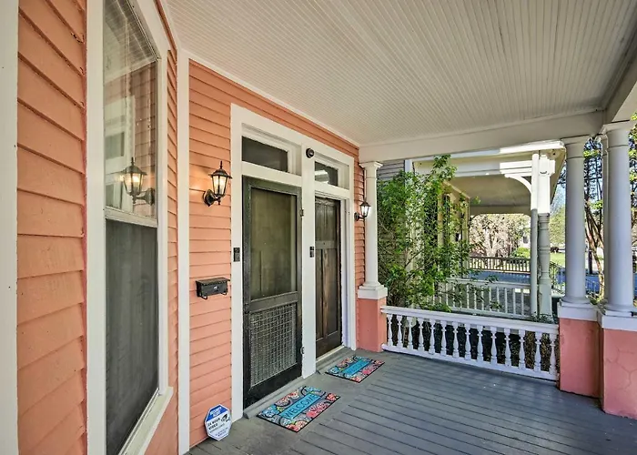 Bright Augusta Vacation Rental, 2 Mi To Riverwalk!