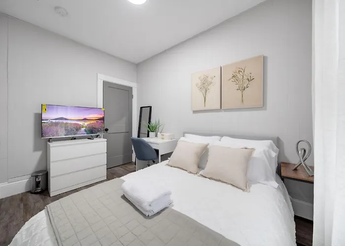 4Br 1Bh Apt In South Boston Near Old Harbor Beach Private Rooms
