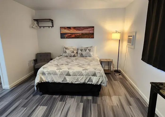 #1 New! Couples Getaway Self Checkin Studio Apt