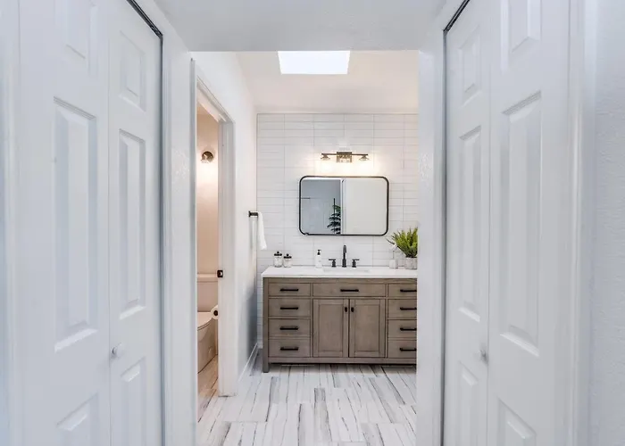 New! Modern • Family Friendly • The Desert Nest
