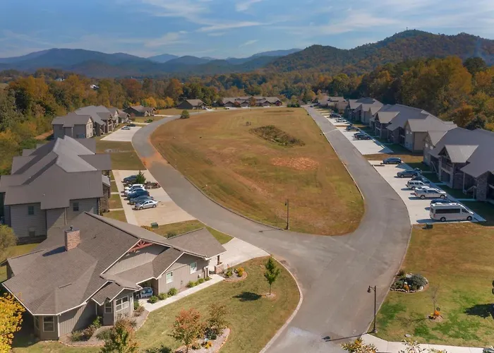 Modern Cades Cove Condo W Community Pool