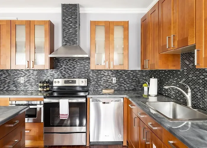 Riverfront Penthouse Suite In Midtown Harrisburg Near Hershey