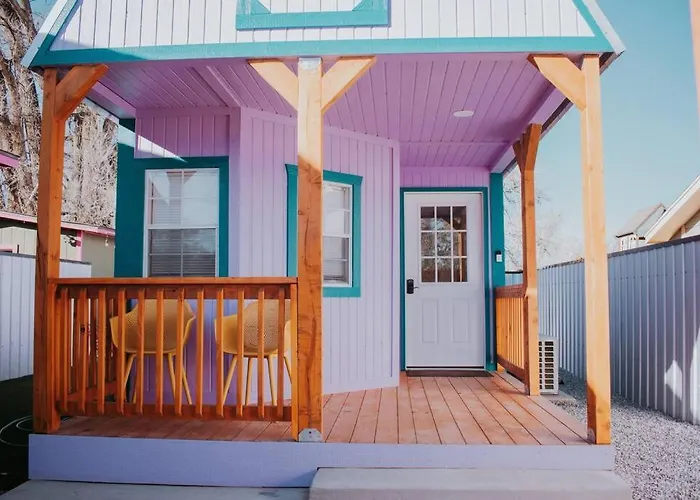 Agave Tiny House At Cactus Flower-Private Hot Tub-Pet Friendly-No Pet Fees!