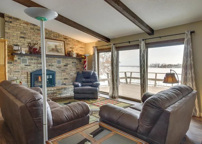 Breezy Point House W/ Dock On Pelican Lake!