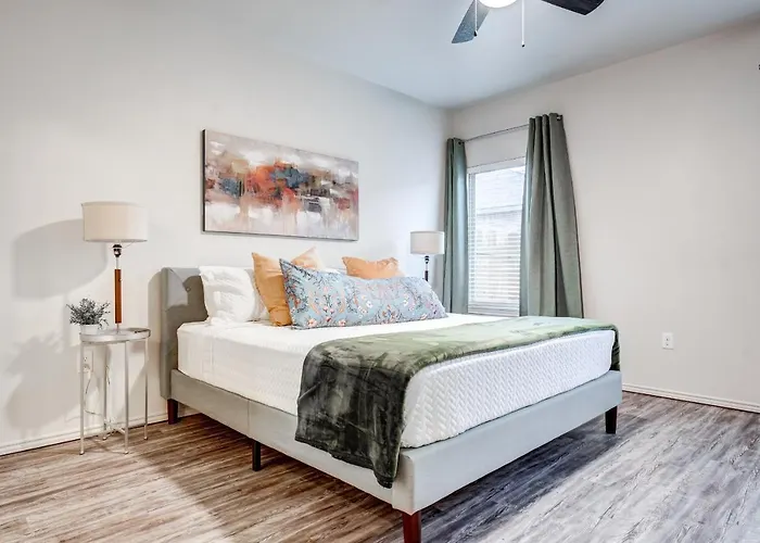 Luxury Lubbock Home Retreat Near Texas Tech