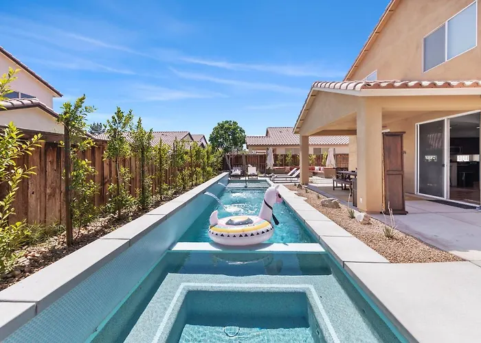 Coachella Oasis - Private Desert Home With Saltwater Pool, Hot Tub & Casita