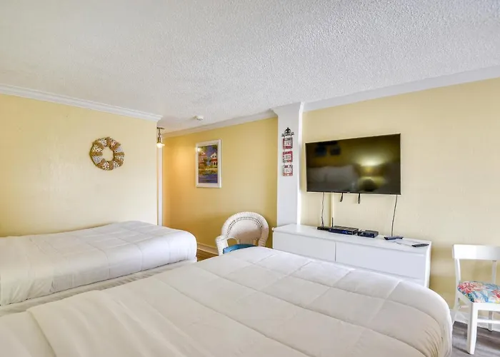 Daytona Beach Studio W/ Private Lanai 1 Mi To Pier