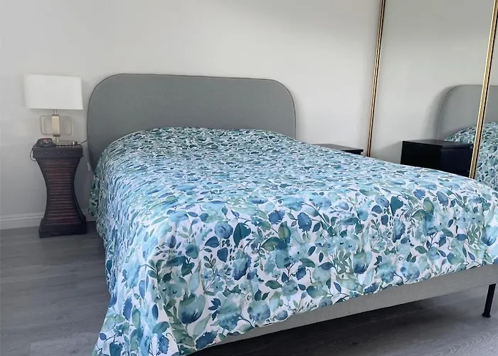 Monthly Only, Quite Condo In The 55 Community,10 Min To Laguna Beach
