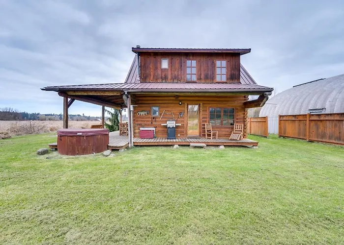 Private Hot Tub: 'Blue Sky Cabin' In Sequim