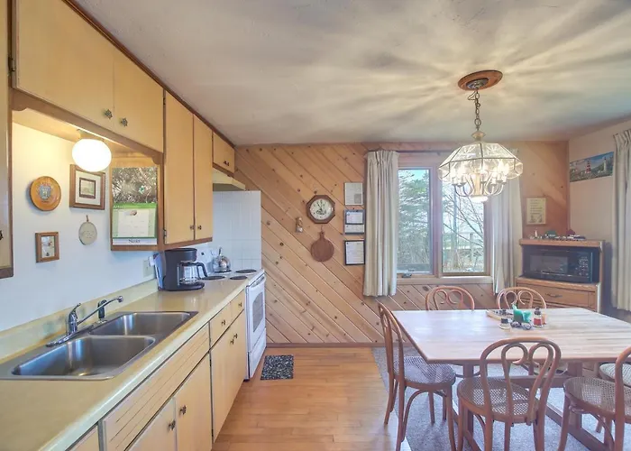 Serene Lakefront Baileys Harbor Home W/ Deck!