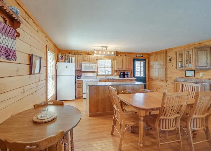 Hike, Sip & Unwind: Mtn-View Gem In Banner Elk!
