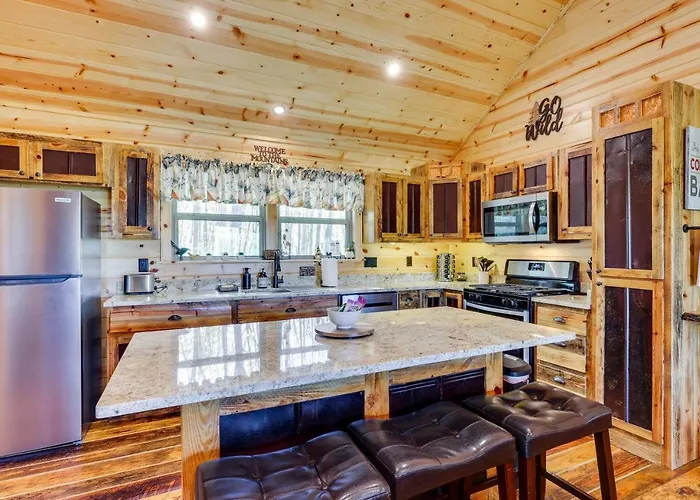 Mountain View & Fire Pit: Updated Murphy Cabin!
