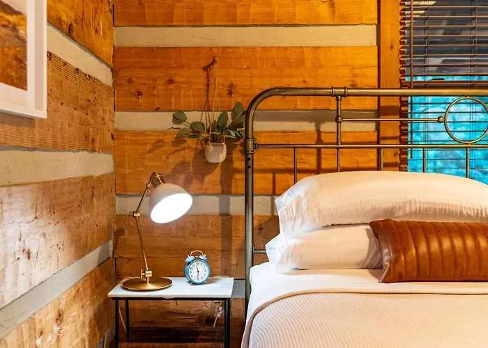 Creekside Cabin - Seven Devils,Nc - Pet-Friendly, Close To Skiing & Hiking, And The Apline Coaster!