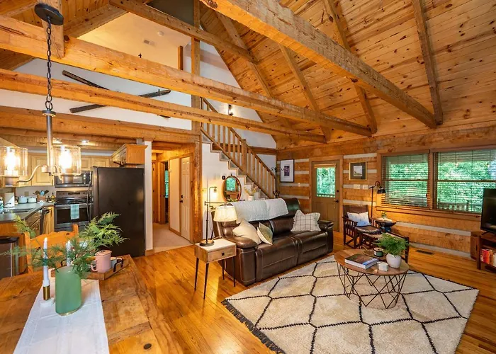 Creekside Cabin - Seven Devils,Nc - Pet-Friendly, Close To Skiing & Hiking, And The Apline Coaster!