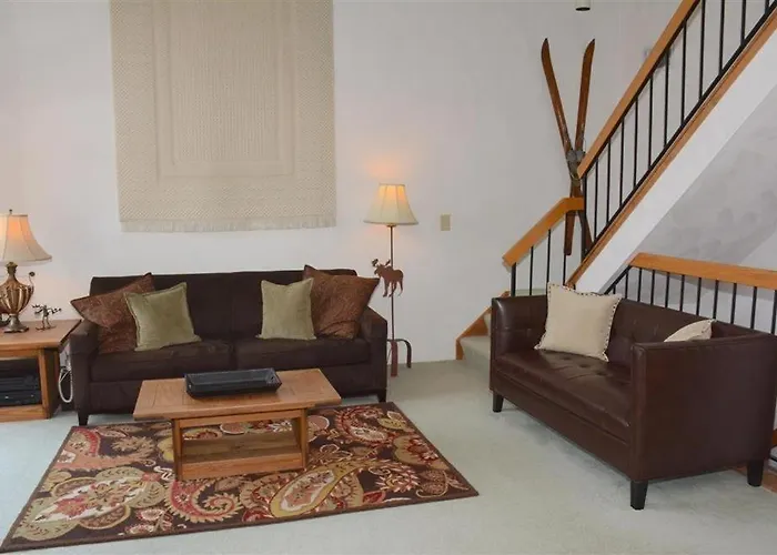 Seven Springs Sunridge 2 Bedroom Standard Condo, Ski-In Out Condo