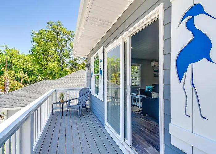 1 Mi To Beach & Pier! Chic Ocean Isle Studio