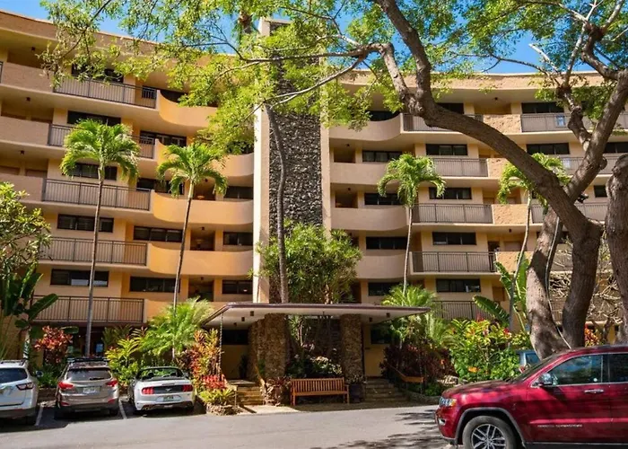 Enjoy Your Oceanside Dream At Kihei Surfside