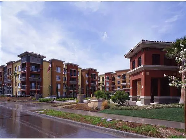 Oakwood At Dublin Waterford Place