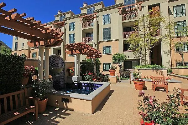 Oakwood At Gateway Villas