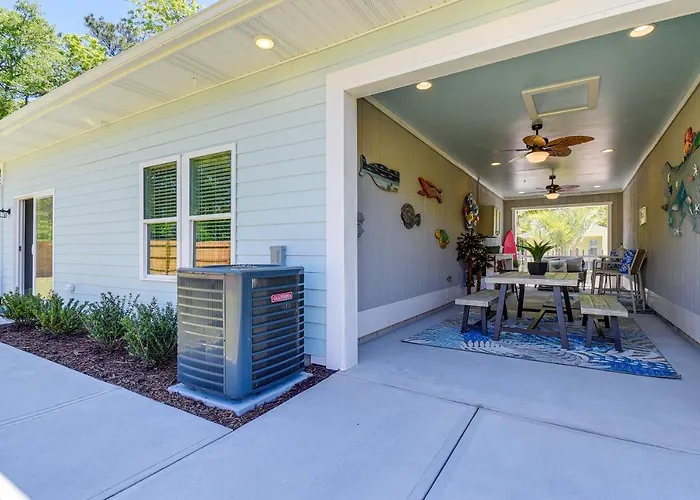 Walk To Restaurants! Coastal Carolina Escape