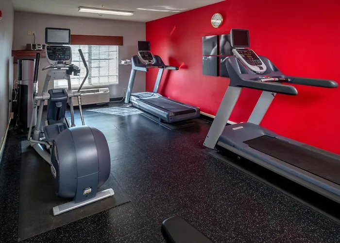 Country Inn & Suites By Radisson, Charleston South, Wv