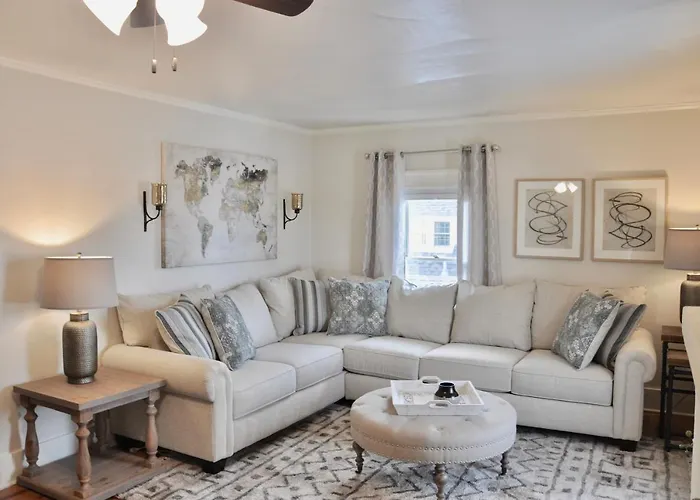 Cozy 2 Bdrm Vacation Rental - 1 Mile To Dtwn Rapid City