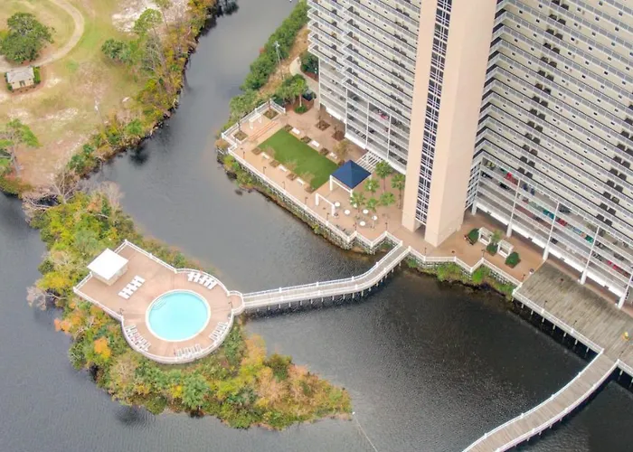 Beachy King At Laketown Wharf #812 By Nautical Properties
