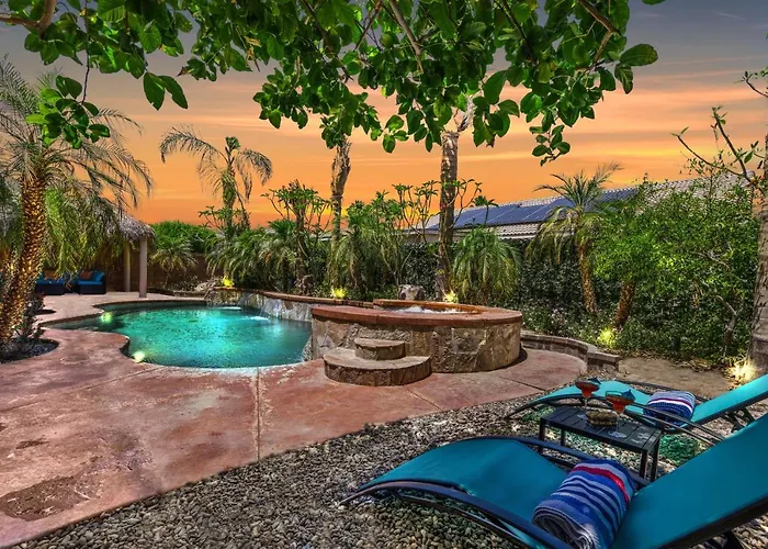 Paradise Private Resort With Waterfall Pool