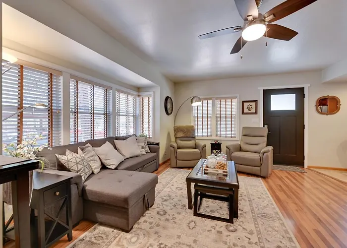 Peaceful Deck + Fire Pit: Payson Home!
