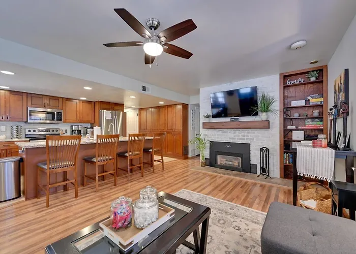 Peaceful Deck + Fire Pit: Payson Home!