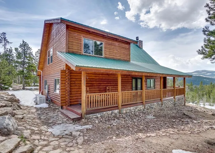 Mountain-View Front Range Colorado Vacation Rental