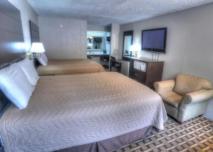 Amerivu Inn & Suites - Helen - Downtown