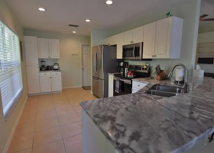 Florinda 3Bdr/2Bth 2Car Garage With New Pool