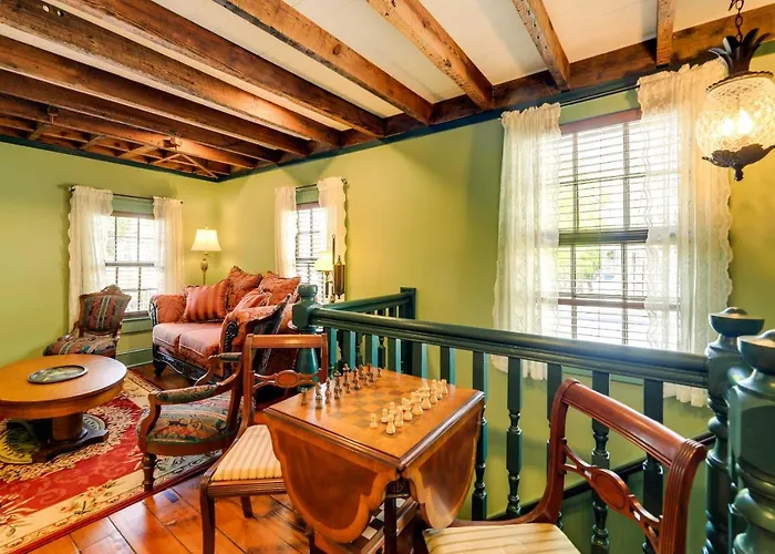 Victorian New Bern Vacation Rental In Downtown!