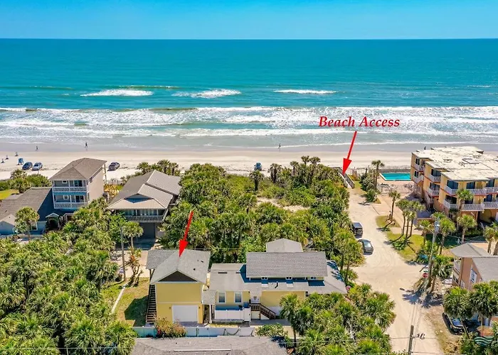 Dog Friendly Loft Steps From Beach With Gas Barbecue Grill And Upstairs Deck!