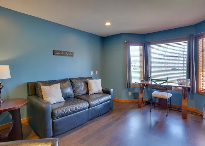 Expansive Retreat On 5 Acres In Shakopee!