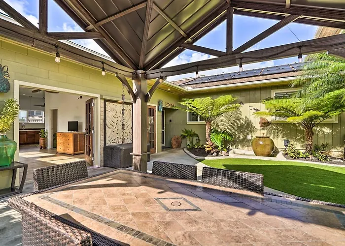 Sunny Kailua Home W/ Covered Lanai 1 Mi To Beach!