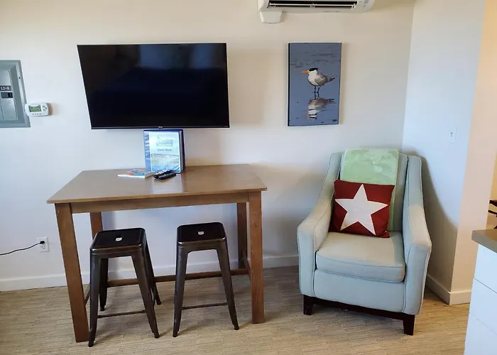 Moonstone Beach Motel