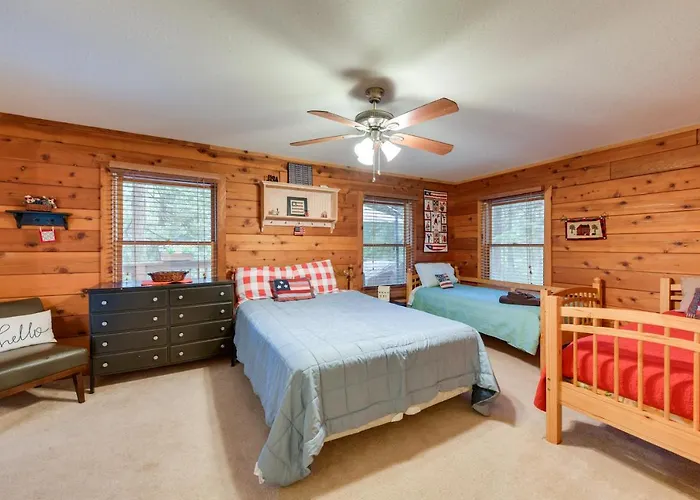 11 Mi To Apple Hill: Pollock Pines Resort Cabin
