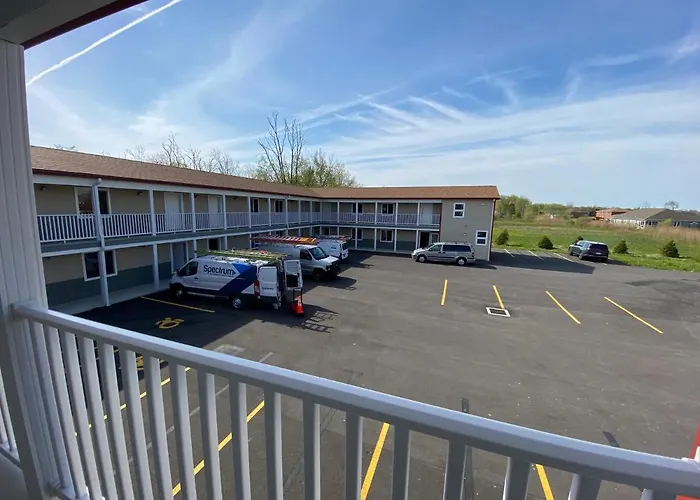 Stay Inn And Suites