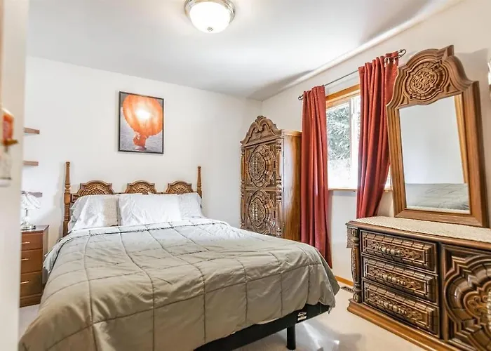 Blissful Retreat In Wisconsin Rapids