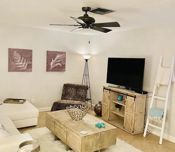 Sanctuary Home Naples-Luxury Beach House With Private Pool And Oasis!