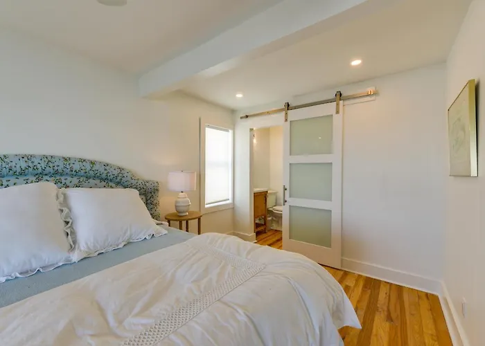 Brigantine Waterfront Vacation Rental W/ Grill