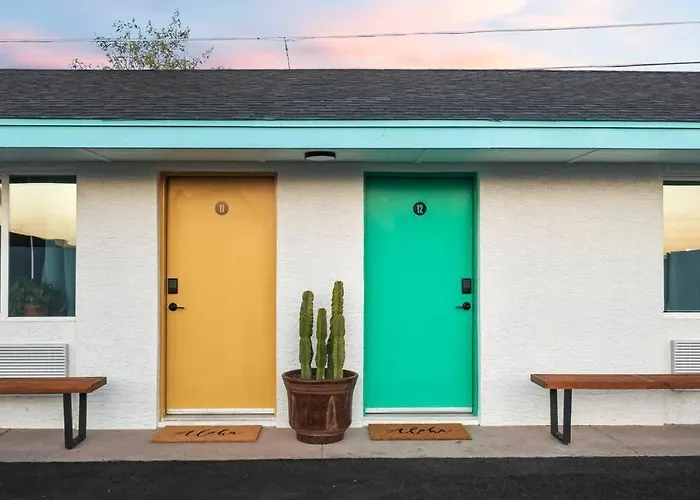 Studio Unit.Hoʻoluʻolu