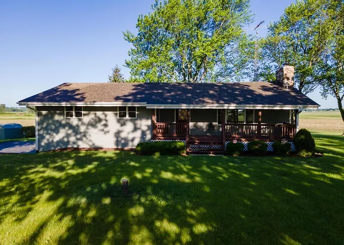 Elkhorn 3 Bedroom 2 Bathroom Log Cabin Sleeps 8 - Lincoln Log Cabin