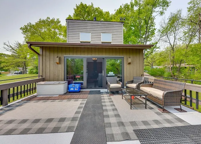Wisconsin Vacation Rental Retreat W/ Deck
