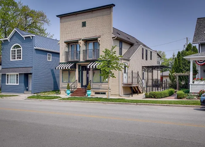 Elkhart Lake Vacation Rental 3 Mi To Road America!