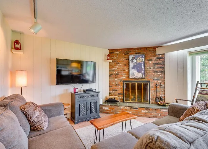 Ski-In/Ski-Out Bromley Mtn Condo: Wood Fireplace!